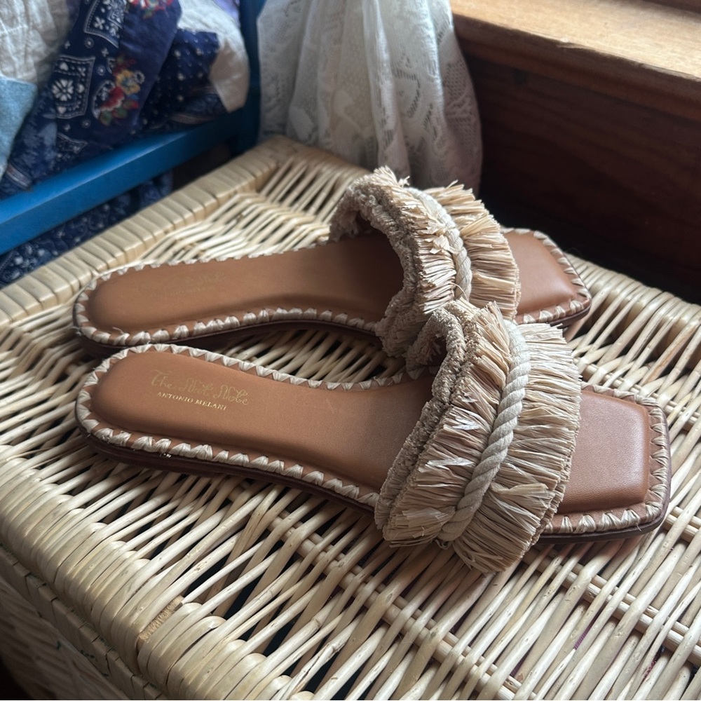 NWOB Antonio Melani - the Nat Note Madruga Braided Raffia Flat Sandals 7.5 - Picture 3 of 7